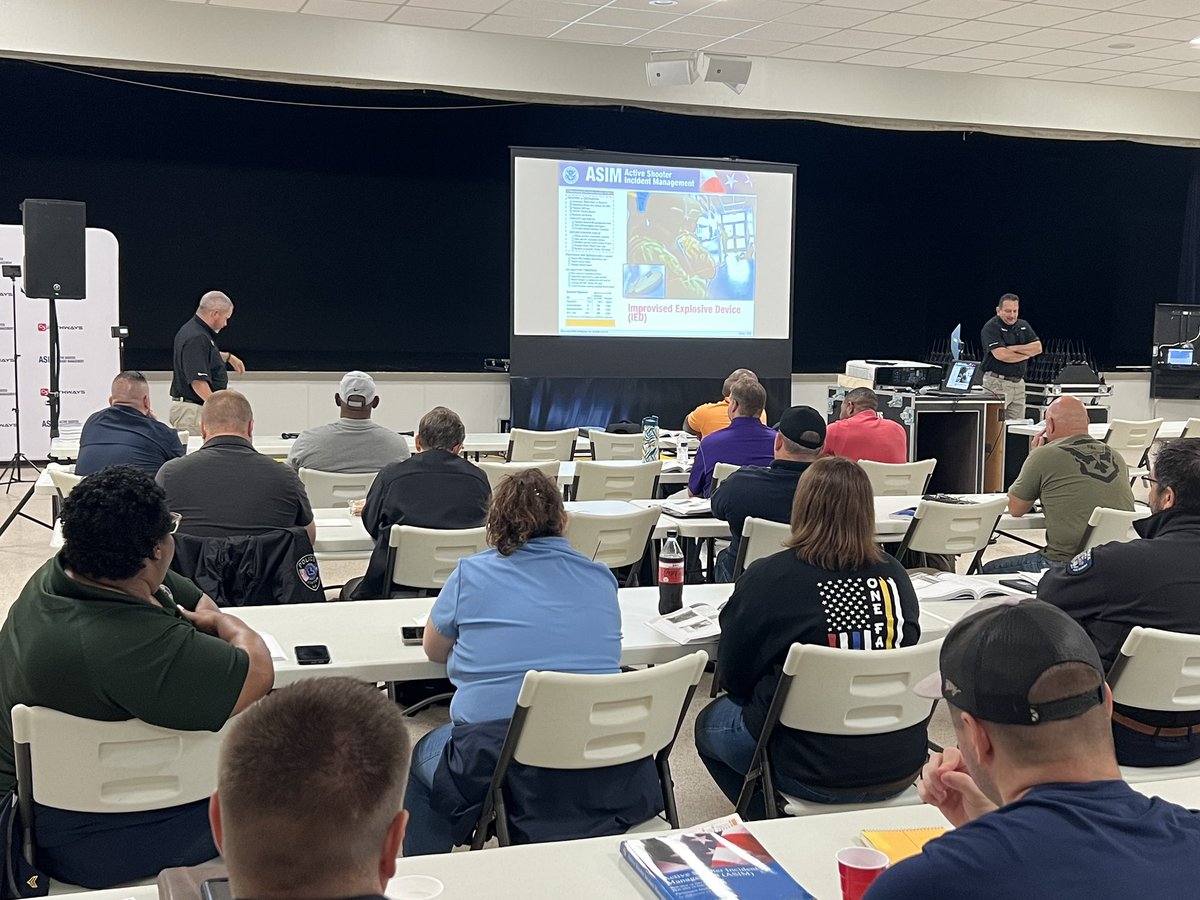 C3Pathways's tweet photo. Day 3 of Active Shooter Incident Management training in Gonzales, LA. Primary focus this morning will be on actions you can take when IEDs are involved and when incidents go static/barricade. https://t.co/g3byvKaDi0