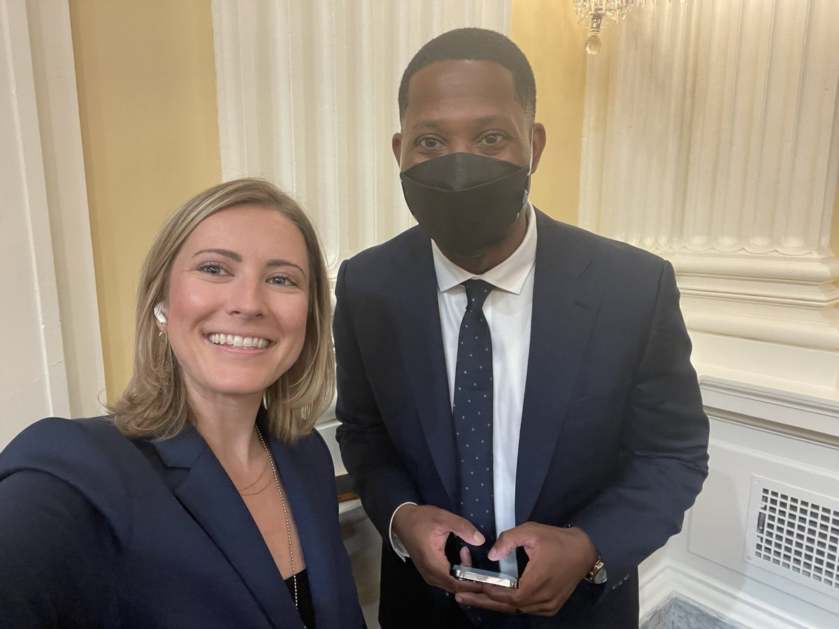 Hannah Muldavin tweet media