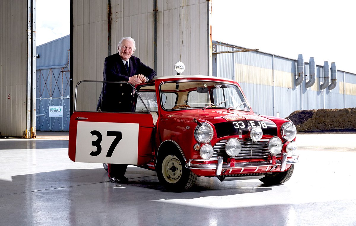 OhGi8's tweet photo. RIP to a legend.

#paddyhopkirk #mini #monte #33ejb #rally #rallying https://t.co/hDD6L3QPdm
