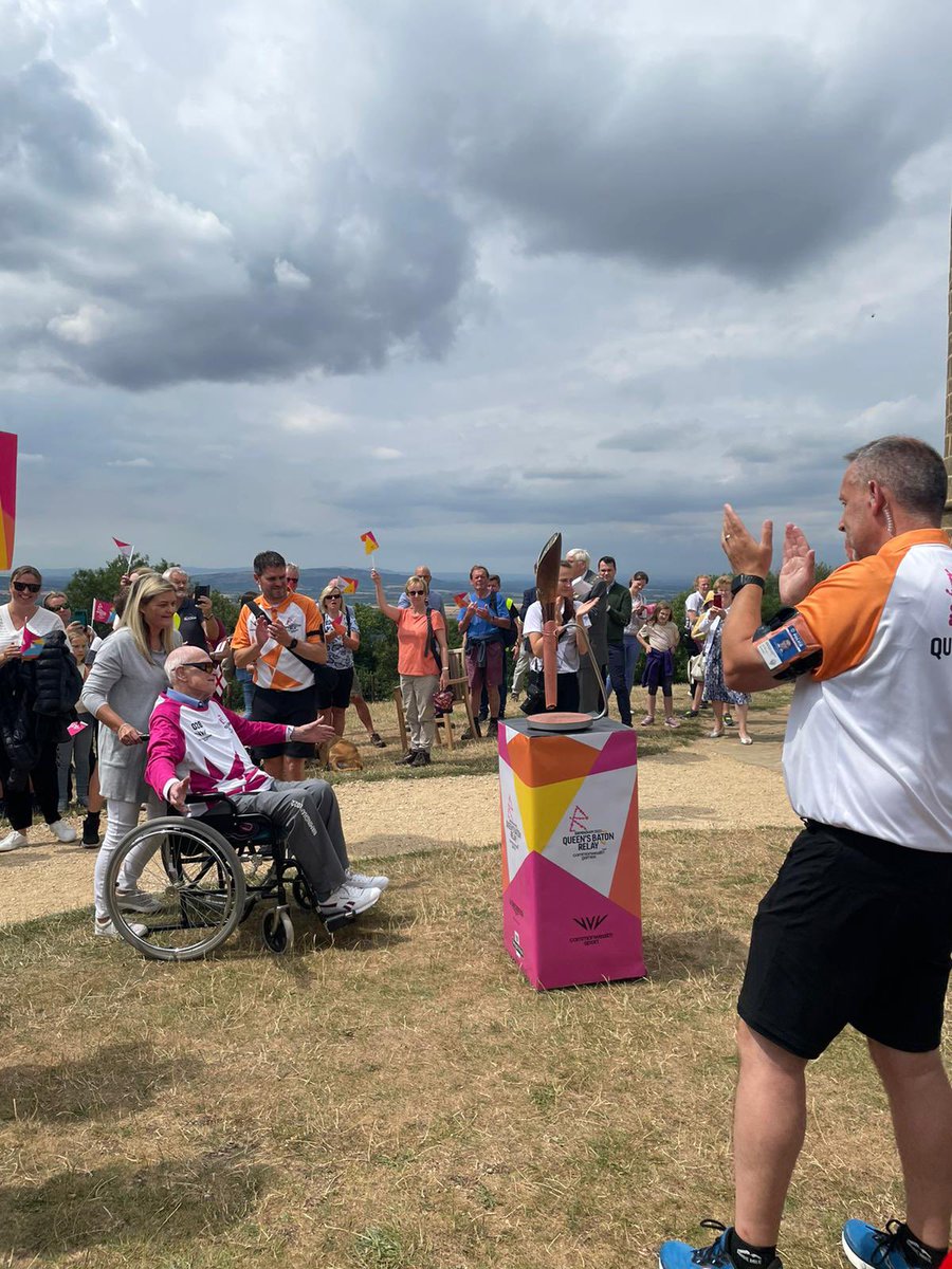 EveshamCops's tweet photo. One of our younger residents taking part in todays Queens Baton parade today, a youthful 109 years old, well done Sir 👍🏻. @WestMerciaPCC #B2022police https://t.co/w3FNoZTKHS