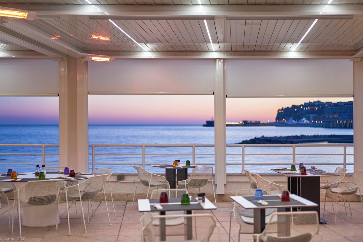 Pour se protéger du ☀️ à tout moment de la journée &amp; profiter d’un espace unique, la #Pergola #BioClimatique Walter Stores est la solution 😍 !

Découvrez notre gamme de produits via notre catalogue en ligne 📖🌍 : lnkd.in/d8jR9ZV

walter-stores.fr 🇫🇷