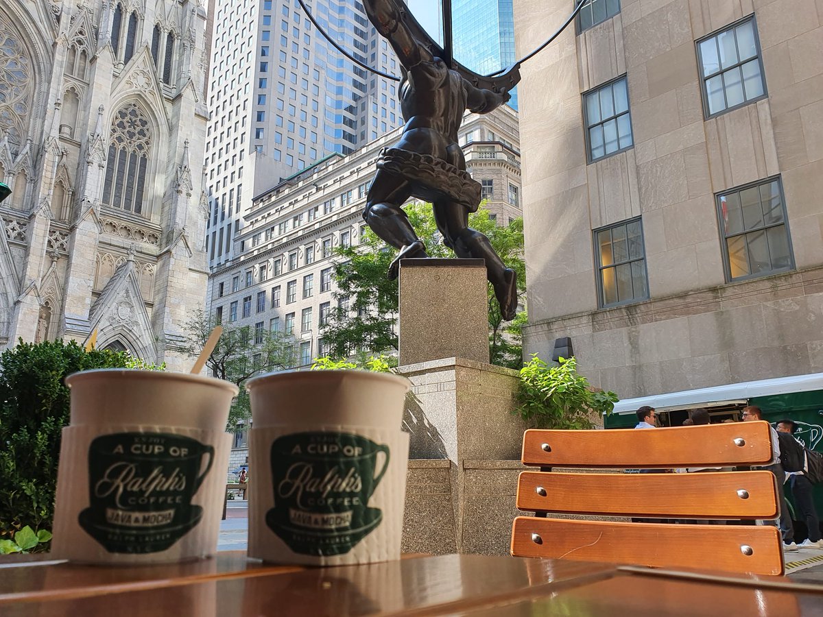 CurlyCath1's tweet photo. @RalphLauren very good cup of Ralph's on 5th Avenue #ralphlauren #java #5thavenue #rockerfella #goodcoffee https://t.co/3OKpoNmVE0