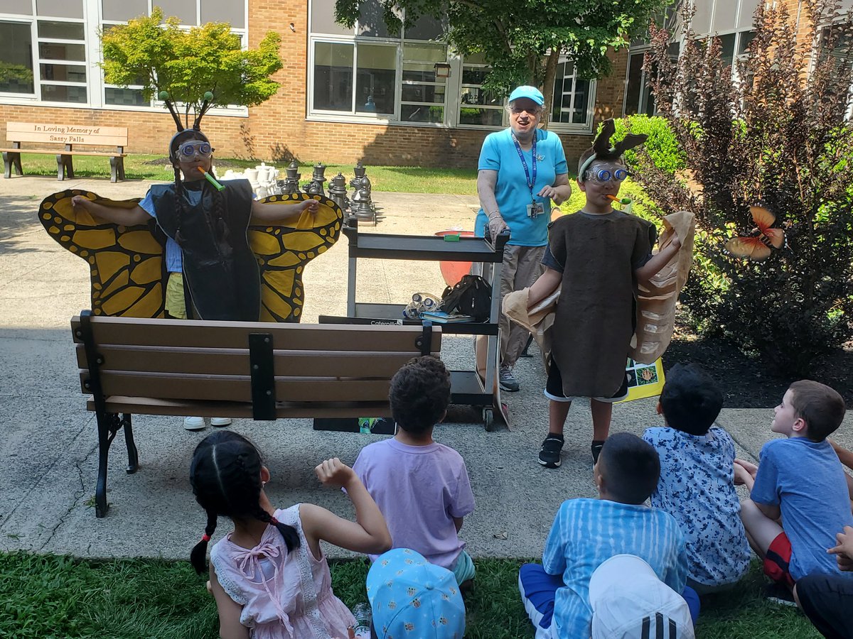 jfteach1's tweet photo. Boces's Butterfly program comes to Mineola Summer classes #Mineolasummer https://t.co/2tSlriw4Op