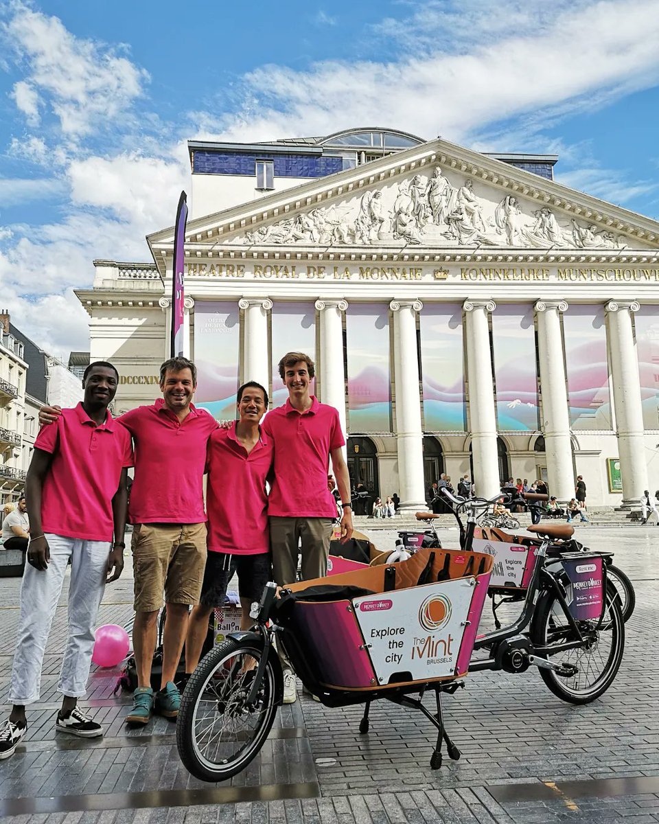 MonkeyDonkeyBXL's tweet photo. Les news estivales de #monkeydonkey avec nos derniers chiffres, nos nouvelles stations-hôte et un focus sur @TeamMerciki, Ermès, les soldes à vélos-cargo dans la Galerie Anspach..
Liens et codes promos disponibles via https://t.co/clScEBgmbi https://t.co/CrdnD2ZhhA