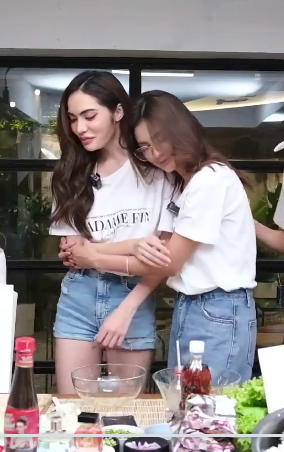 itsyellowxka's tweet photo. https://t.co/6lvDsbfpZg