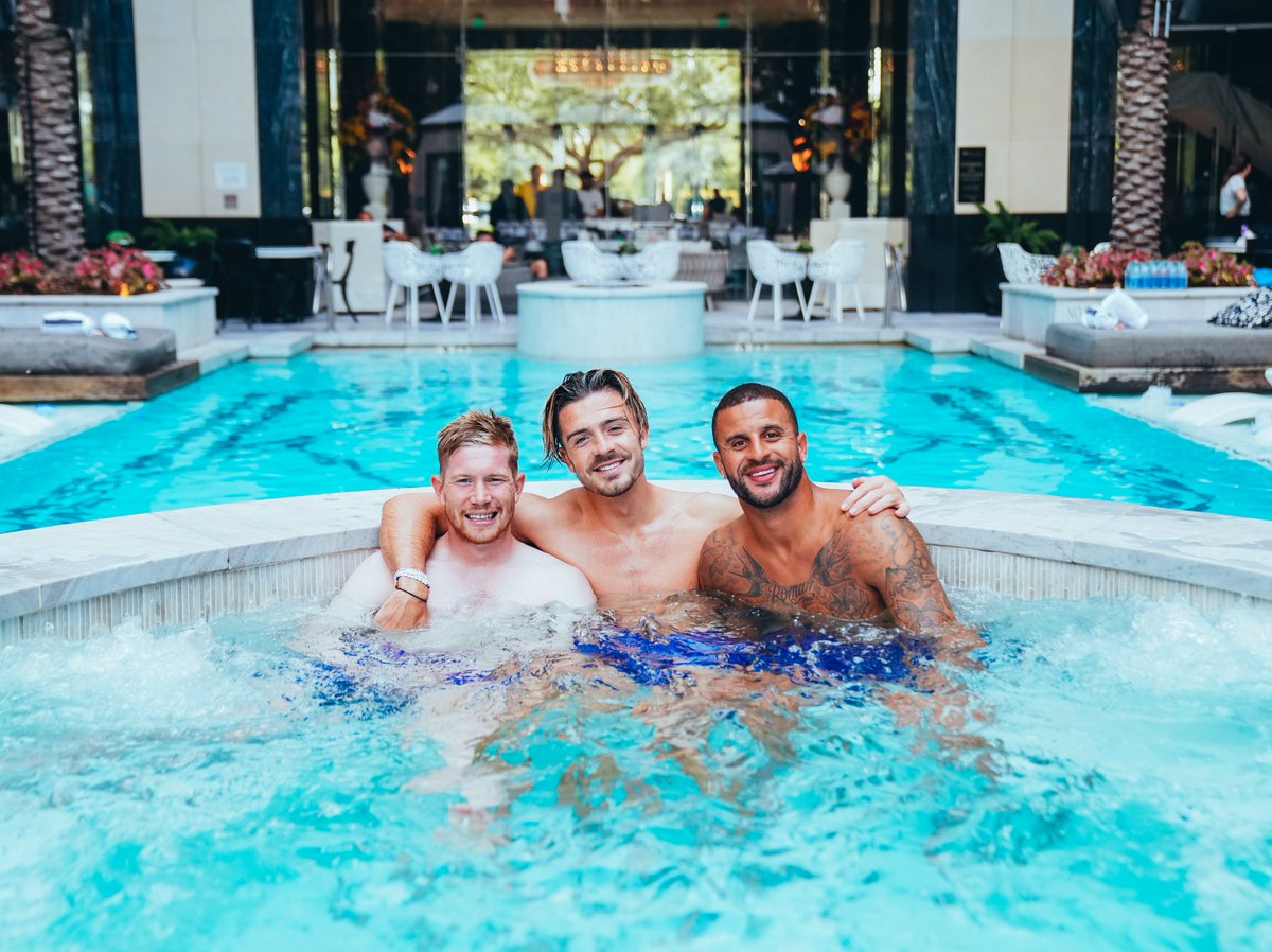 ManCity's tweet photo. Splash hits! 💧🏊

#ManCity https://t.co/yDsSreTW4t