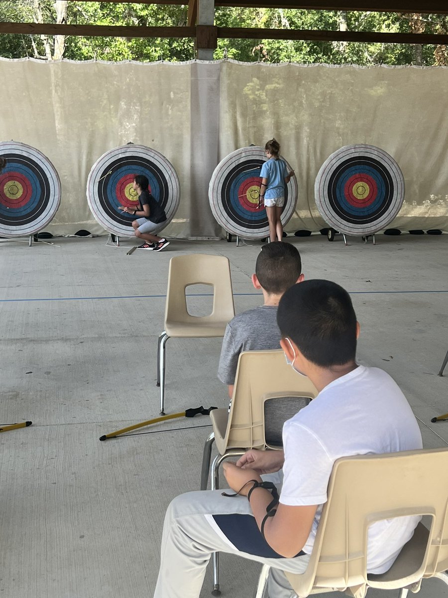 KarenMuller21's tweet photo. Summer Rec at the Katy ISD Outdoor Learning Center is the place to be!!!! @katyisd #ElemCandI https://t.co/FucKhCjDjf