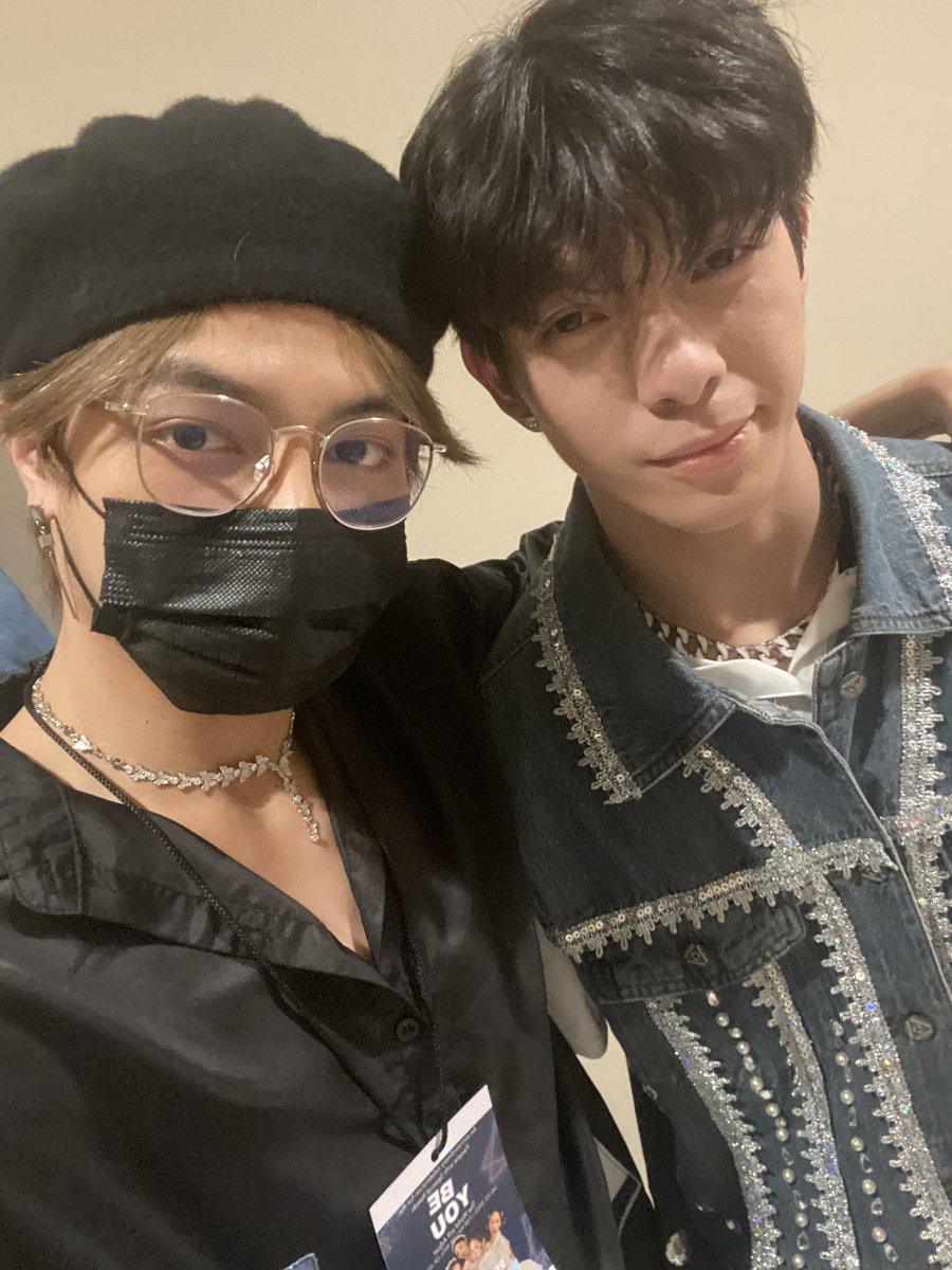 frnzchuaa's tweet photo. CONGRATS BGYO MAH BOIS! @BGYO_members https://t.co/qtj5i8VcR4