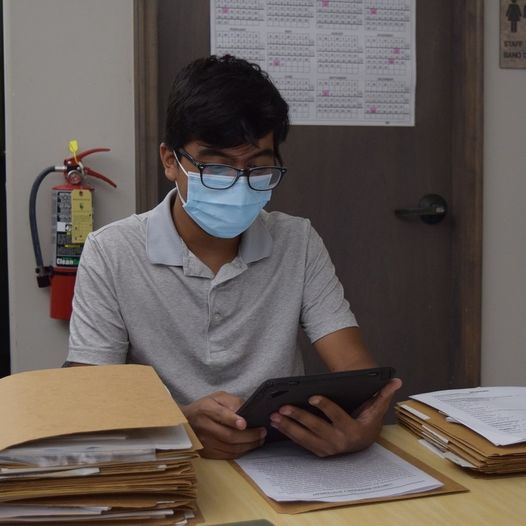 Meet Palo Alto Volunteer Jose Carlos!

Jose Carlos says he has “learned the importance of preserving history and gives us a better awareness and understanding of the present.#LatinoConservationWeek   #LCW2022  #paloaltonps