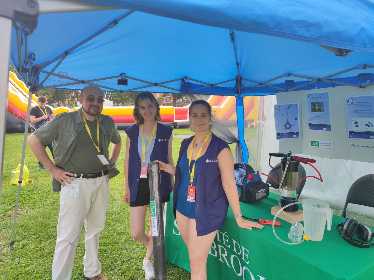 RECSUSUsherb's tweet photo. Cette semaine, nous sommes à la Fête du lac des Nations pour faire de la vulgarisation scientifique. Venez nous voir ! Nous serons encore là aujourd'hui ! Nos expériences sont : https://t.co/A2p0Q1rcOw