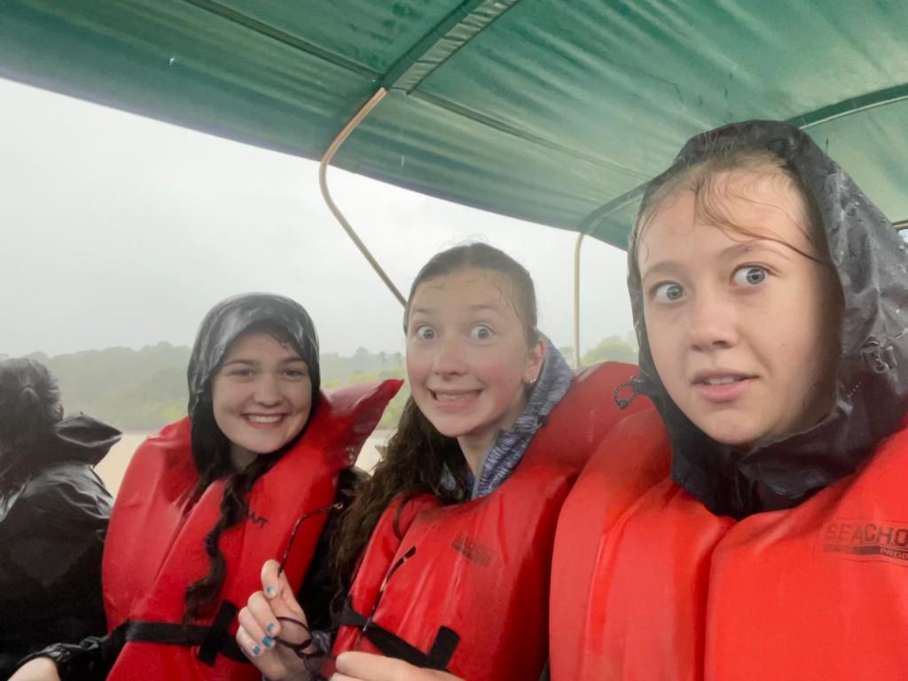 NIH_Expedition's tweet photo. The group has traveled from #sanjose to #drakebay! The trip started with a bus ride (broken up by a pitstop at a sweet shop 🍬) before everyone boarded a boat to take them along the coast. It was here that the group really started to experience Costa Rica's rainy season! 🐊 https://t.co/w3CLWnLVJr