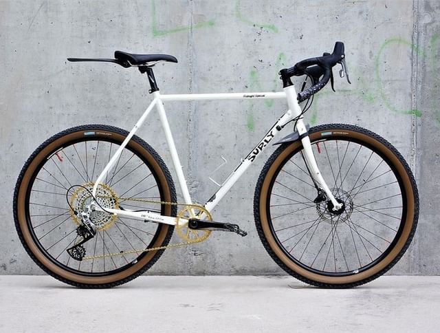 Surly_Bikes's tweet photo. Midnight Special in Hot Mayonnaise 🔥
Fine work from Palo Alto Bicycles
https://t.co/7rcWa1f4Cq https://t.co/aVWHK8wTqL
