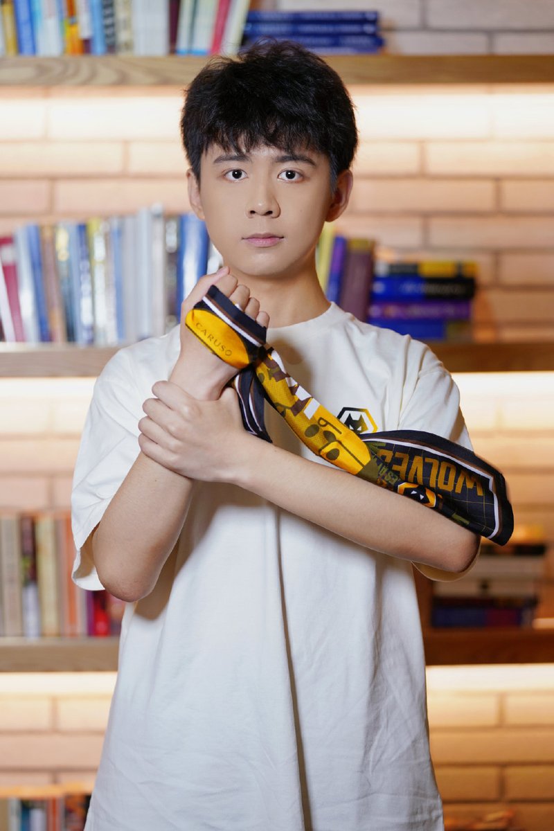 WolvesIDV_Intl's tweet photo. #Wolves_YinL 🔔
CC: https://t.co/89NSZHGJdE
BiliBili: https://t.co/f96TKLIxKP
Weibo: https://t.co/iSN8Bh8vdm
Douyin: 银铃
QQ fan group: 565551554 https://t.co/XHkII8oria