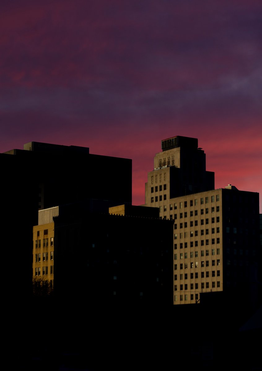 thesoggyblanket's tweet photo. my favorite sunsets i’ve photographed https://t.co/bG6XmMaGR0