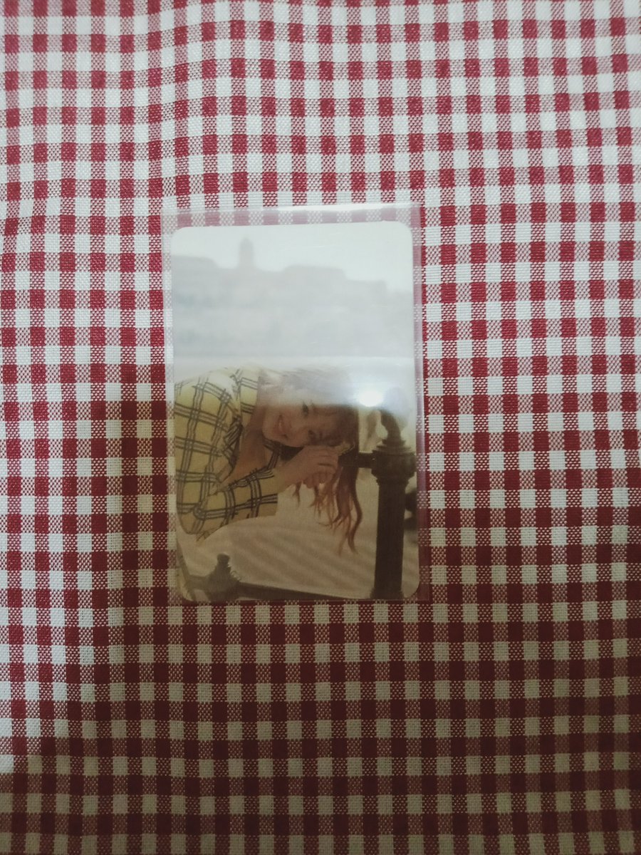 #OnhandsByPCPH #PCPH_Clearance
LOONA YYXY Limited Photocard - Chuu

📍2,400php all in + local SF
📍DOP: 4 days reservation
📍Onhand and ready to ship

Reply mine Chuu Limited PC

tags wts lfb ph go loona