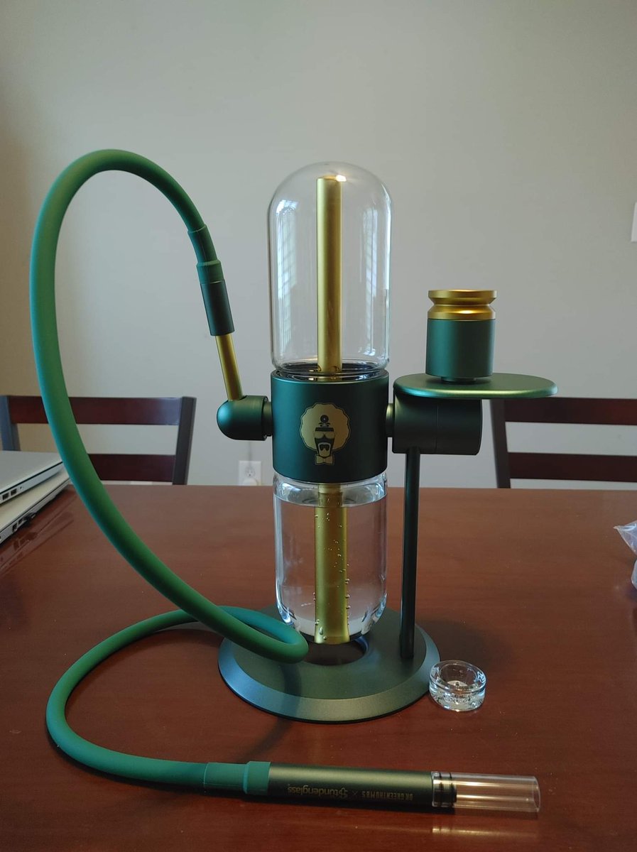Yerba_life's tweet photo. Enjoying this new toy #gravitybong #420life #420friendly #CannabisCommunity https://t.co/3EP6qGisPd