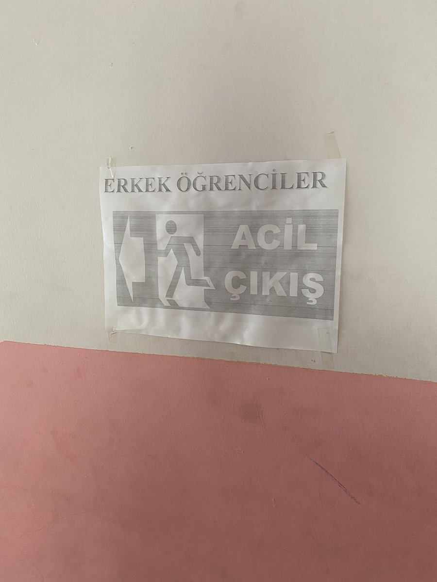 Yangından kaçarken yangına yakalanmak.