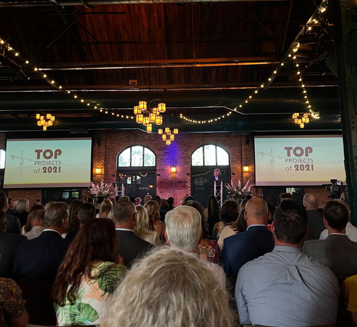 Urban_Works's tweet photo. Last night we had the honor of celebrating two of our projects at the Finance &amp; Commerce Top Projects of 2021 Celebration!
.
Blooming Meadows North - Bloomington, MN
@AeonMN 
@FranaCompanies
.
Parker Station Flats - Robbinsdale, MN
Inland Development Partners
Weis Builders https://t.co/aFlgBltbbU