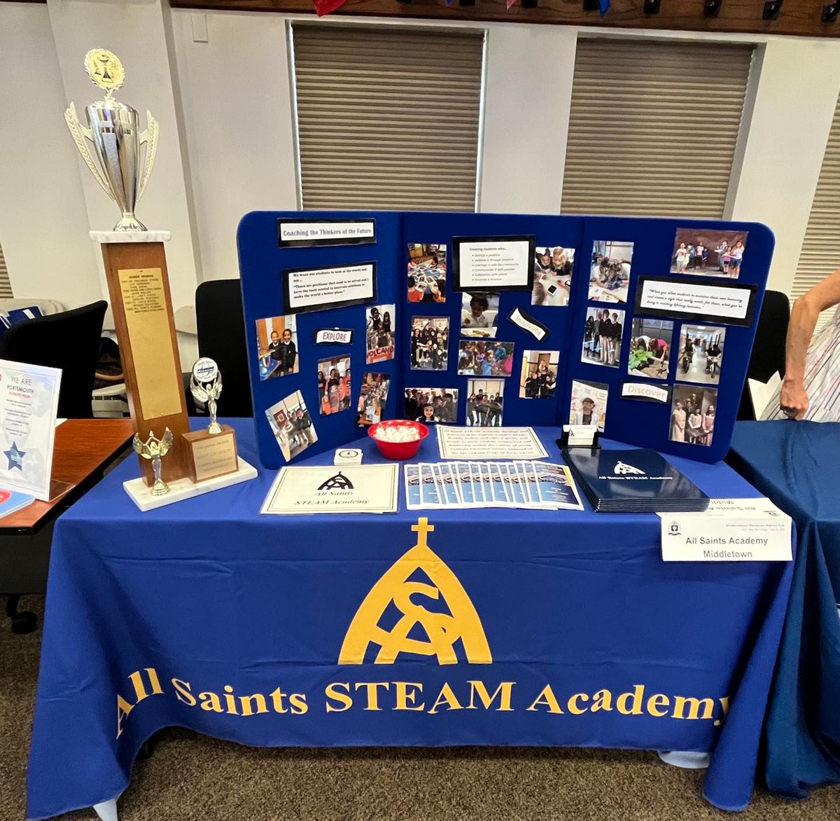 AllSaintsSTEAM's tweet photo. Attendance was good at the US Naval War College International Service Fair at our ASA information booth to highlight the outstanding accomplishments of our staff and students-Many thanks to our wonderful hosts at the USNWC. Full STEAM ahead! https://t.co/GI9nChRigr
