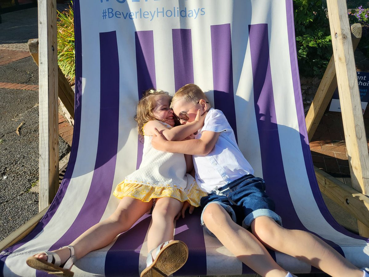 They like each other sometimes 🤣 #beverleyholidays <a href="/BeverleyHoliday/">Beverley Holidays</a>