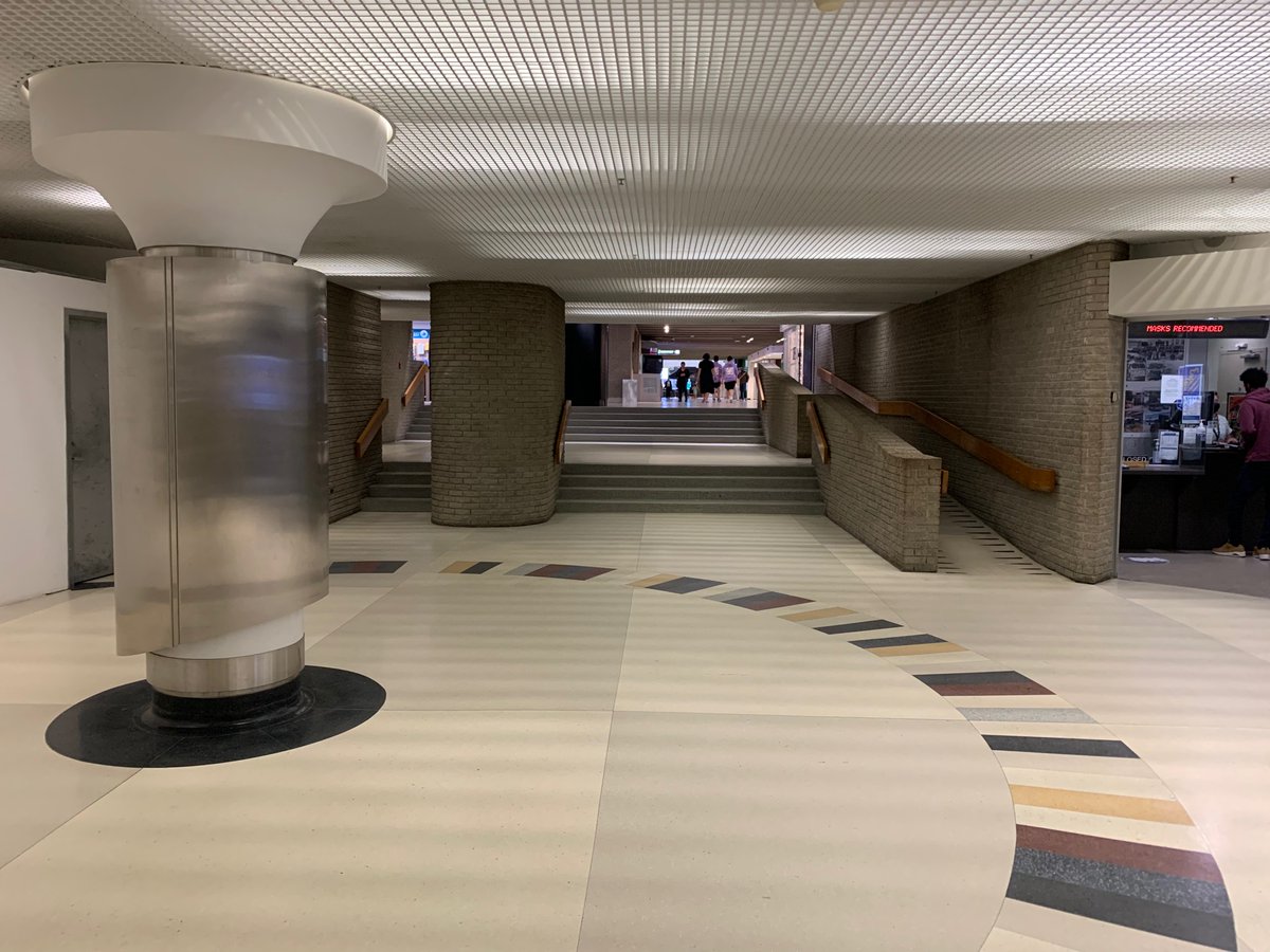moore_oliver's tweet photo. If you decide not to sit but proceed down to the underground circus, you find a space so grim it makes Toronto’s PATH look positively vibrant https://t.co/sbfdZhVSjU