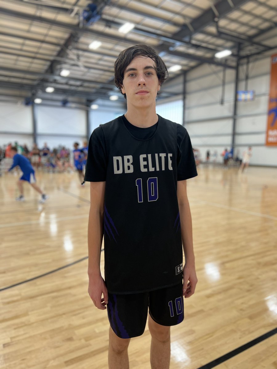 DB Elite claims a bracket victory over Grassroots NC in a battle of Raleigh programs. 65-61. Parker Hodgson with 18 points in the win.