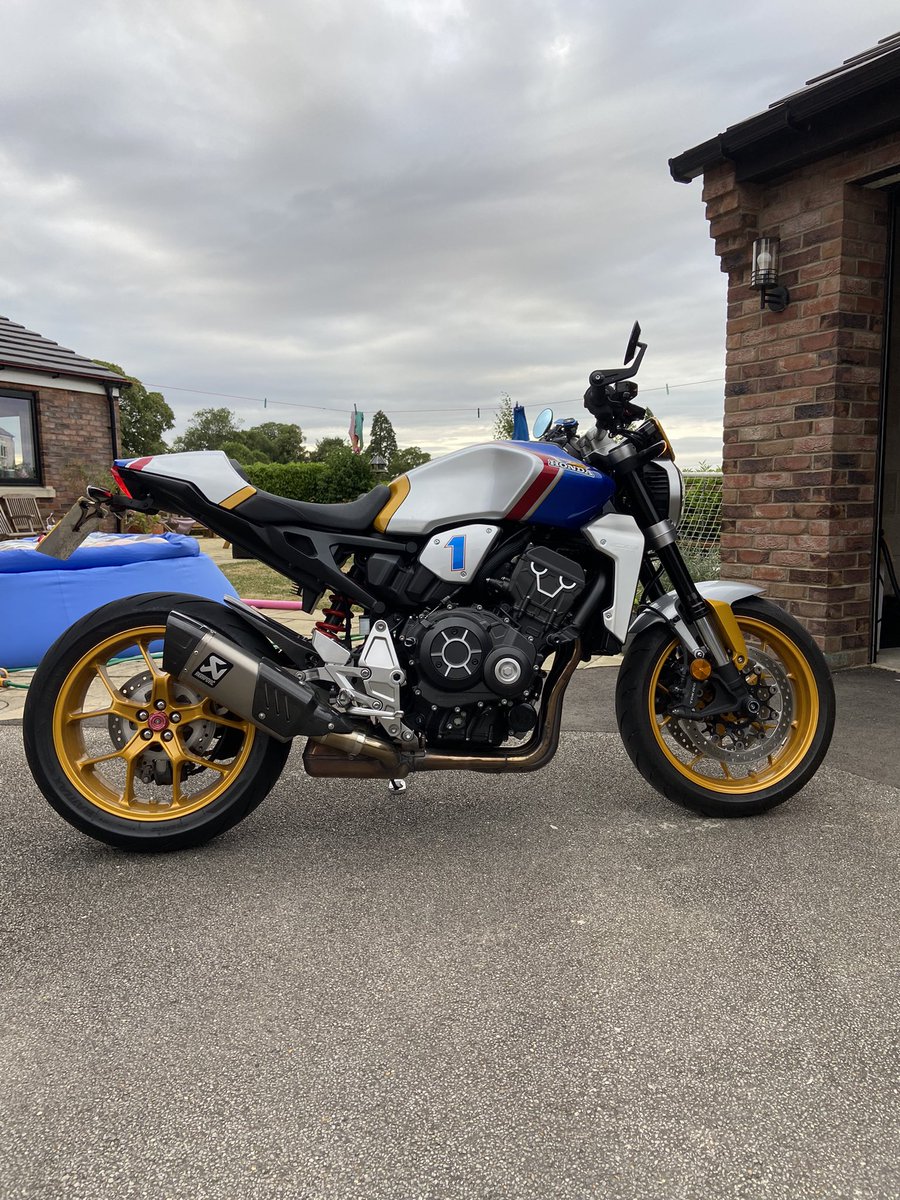 ME55NGR's tweet photo. @IainBaker12 Nice bikes https://t.co/05HEQkmRQV