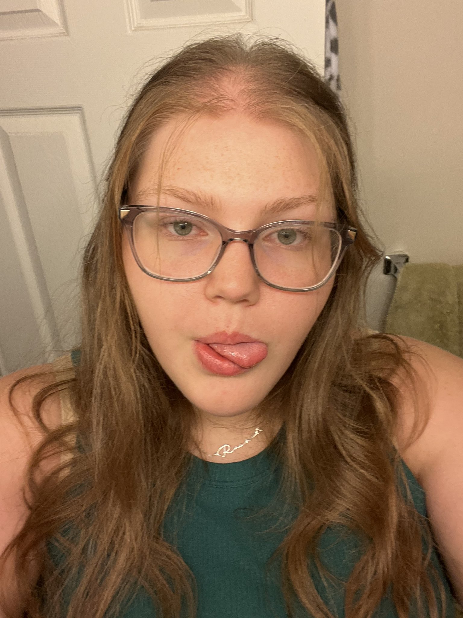 Rachie.142 - amga7mq