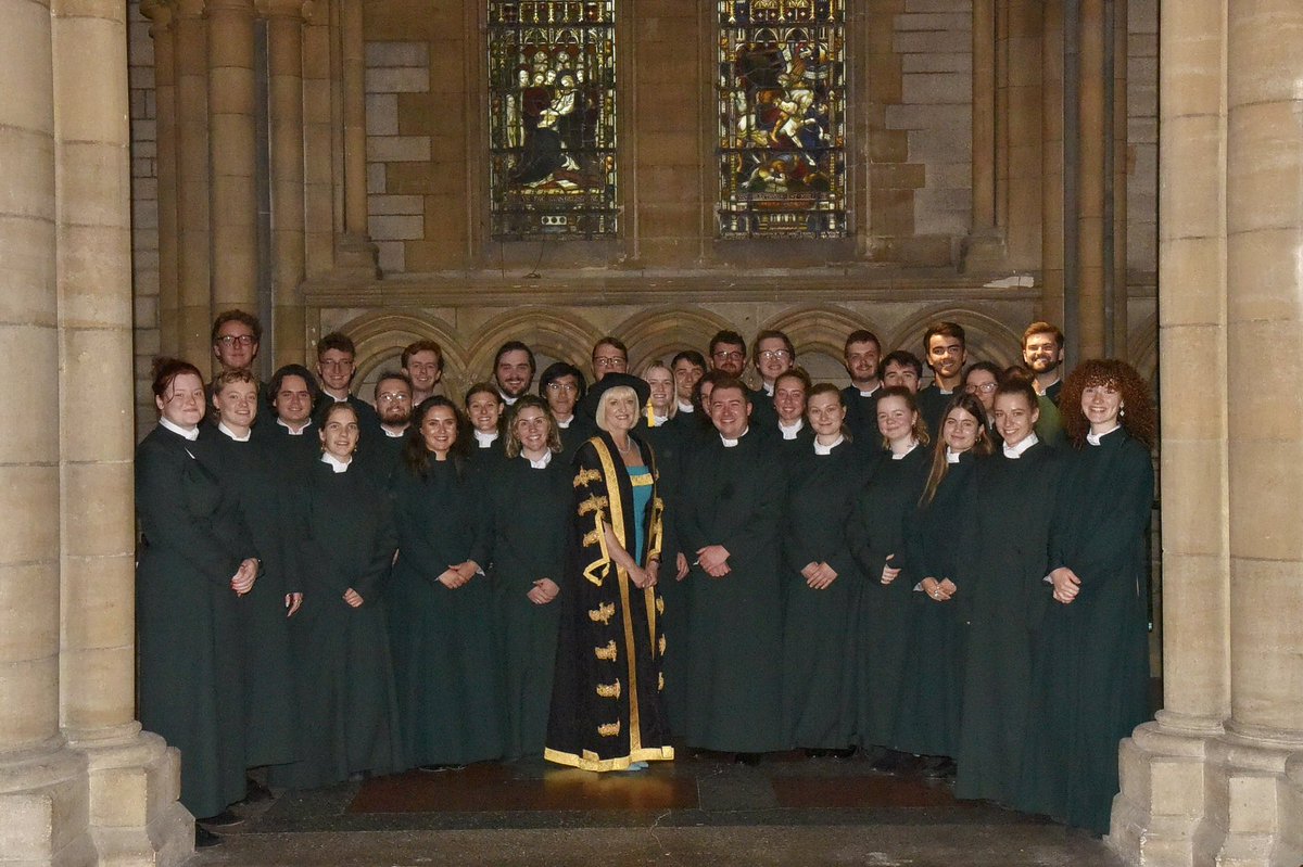UofEChapelChoir's tweet image. And that’s a wrap for @UniofExeter and @UniExeCornwall #graduations The choir has loved singing at all 58 ceremonies this year! We wish a huge congratulations to our graduates and hope you enjoyed the music @TruroCathedral @exeter  #Shine