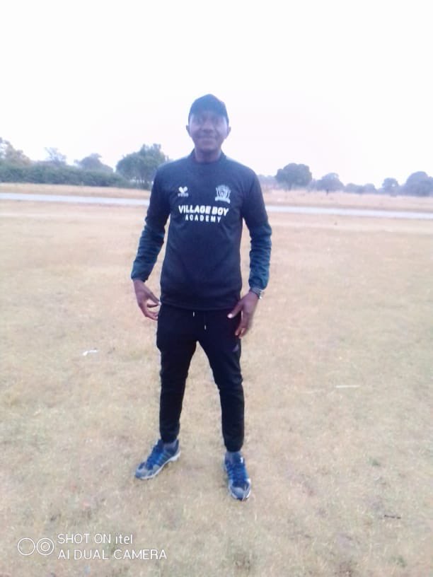 There are many ways to sponsor/ support/ donate toward VBFA. One of the many ways is to get yourself our beautiful fan kit.

Preorder yours now at $18USD and support the boys as they require a lot of equipment, football boots, soccer balls and other things.