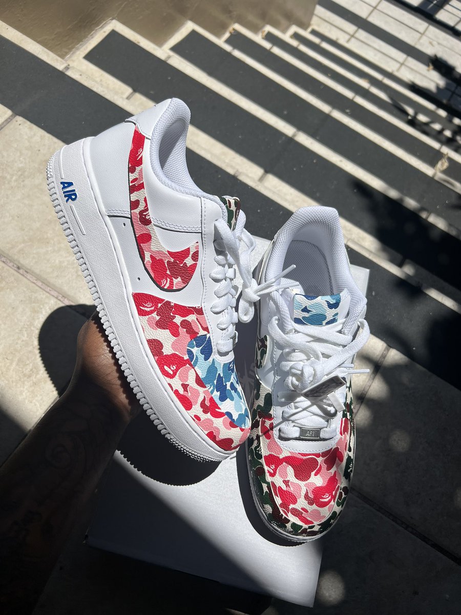 “what the bape”🥵 #oakland #shoeartist #customshoes #topnotchkustomzz #airforce1