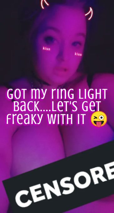 Gonna start making some pretty colored content here soon https://t.co/BUuBC26yzS<a href="/tag/sellingcontent"class="tags"><span>#sellingcontent</span></a>