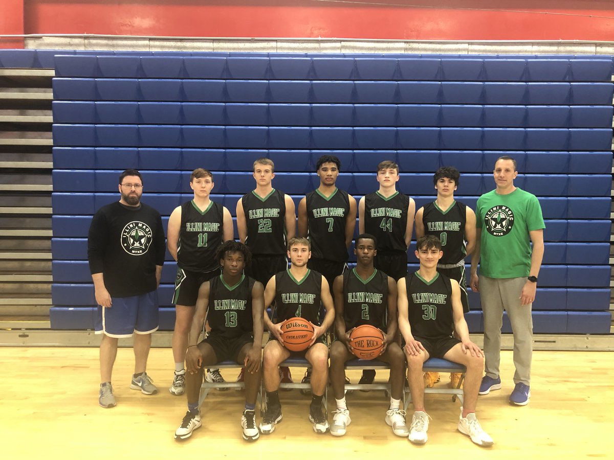 Illini Magic 17u are competing in the HARDWOOD CLASSIC/RECRUITLOOK SUNFLOWER SHOWCASE , this weekend in Kansas City, this is the Magics final tourney of the summer. The Magic tip at 7:55 tonight vs Movement 2023. College coaches , check ‘em out,  lots of uncommitted talent. 🏀👍