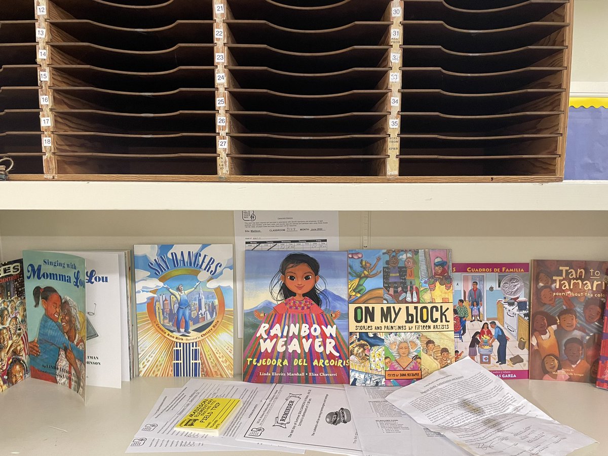 Dispelthemyth's tweet photo. I thoroughly enjoyed my morning visit at the Sankofa Summer Academy Open House @MustangsMadison.  @LongbeachUSD Scholars and staff showcased their learning this summer. Well done! #culture #identity #BlackExcellence #scholars #proudtobeLBUSD! https://t.co/pyMkAIHePv