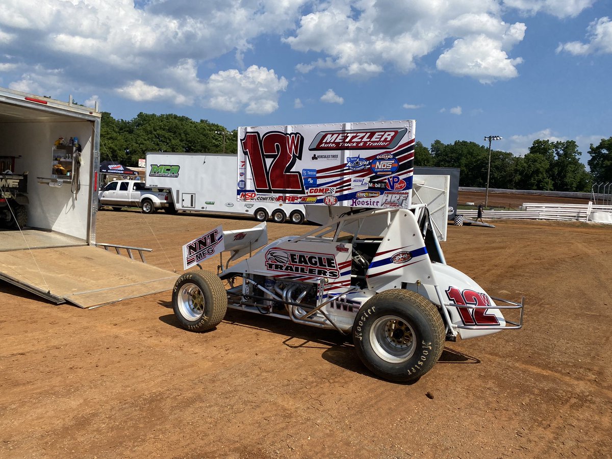 WorldofOutlaws's tweet photo. Troy Fraker. 

That’s it. 

That’s the tweet. https://t.co/EQxewov9RW