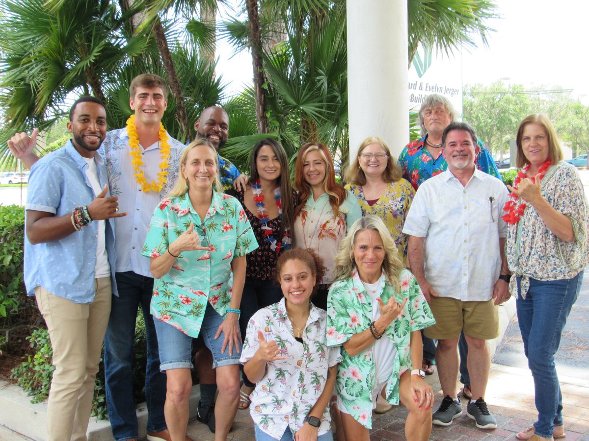 Jergermga's tweet photo. This is how our team beats the Florida heat with Summer style!  😎 
🌺 Hawaiian Shirt Friday! 🌺 https://t.co/BQAlTsc41U