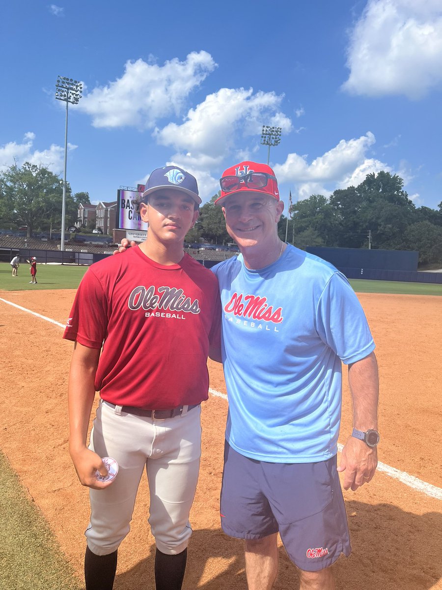 caiquestweeter's tweet photo. Huge thank you to @OleMissBSB for hosting such an amazing camp this week!  Not only did I have tons of fun, but I also got the opportunity to learn so many new things to add to my game. @CoachMikeBianco @MClementBSB @15Lafferty @ccleary05 @KodyLarson33 https://t.co/WW6WMoIVpE