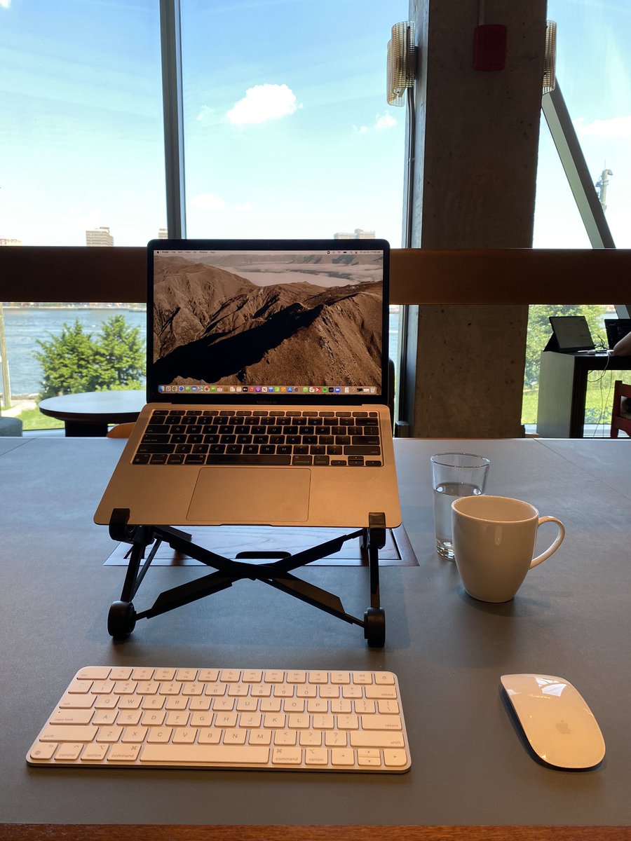 stephengeorgej's tweet photo. Think I’m starting to get the remote work set-up dialled 😌 https://t.co/VjDKE00ZRn
