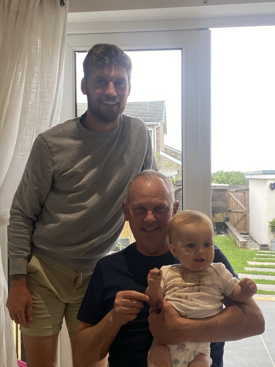 93marni's tweet photo. Happy birthday 🥳 x @AsaWhite19 https://t.co/K9HhEs9iWM