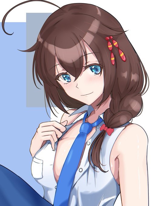 久々に時雨描いたので最古の時雨引っ張り出してみた
変な冷や汗出た(3年前の絵です) 