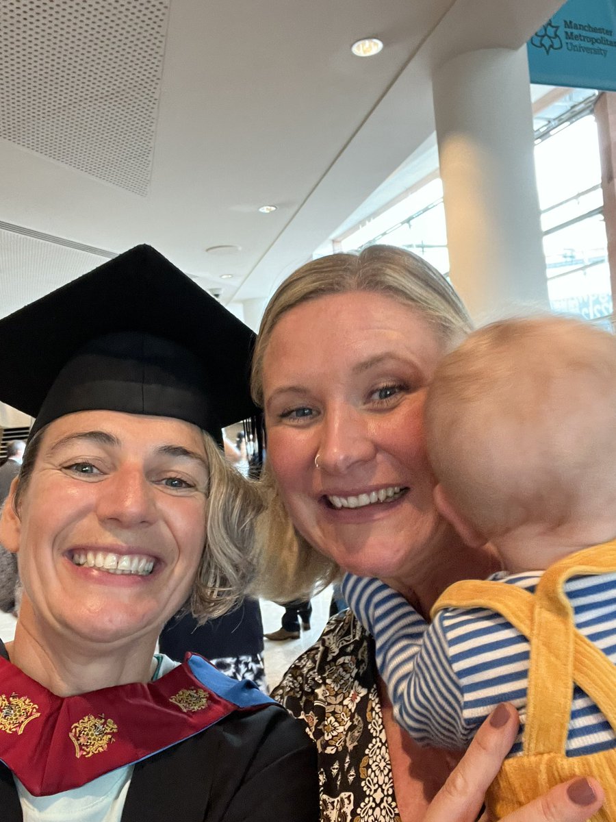 MMUPhysio's tweet photo. We are so unbelievably proud of our class of 2022! What a challenging few years we have had! You are strong, resilient, creative and caring, the future is bright 🤩 https://t.co/Xwf7OYiemW