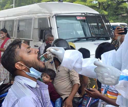 thedoctorsmail's tweet photo. 4 cr Indians experienced long Covid symptoms in last two years: Study

#thedoctorsmail  #thedoctors #doctorsmail  #medicalnews #GlobalNews  #MedicalEdge #cognitive #Covid #fatigue #pandemic #shortnessofbreath #concentrationloss #jointpain #GBD #cough #wheezing #acuteinfection https://t.co/D1xFOpKf5F