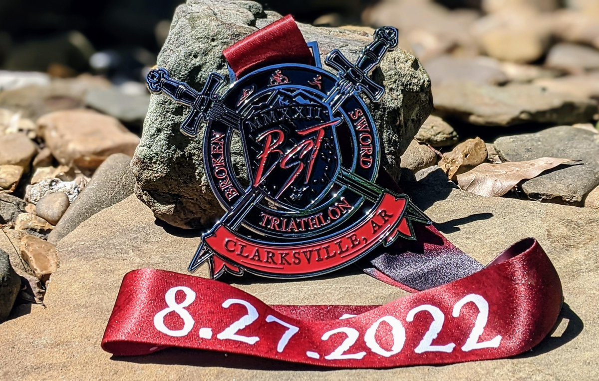 ClarksvilleArk's tweet photo. The Broken Sword Triathlon &amp; Kid's Tri is 36 days away! This fast &amp; scenic sprint tri in the Heart of the Arkansas River Valley is great for beginners and veteran triathletes alike! Learn more at https://t.co/o9kenbWnJR #Triathlon #ARtourism #Rivervalley #arnews #runbikeswim https://t.co/JbDYTpUgpH
