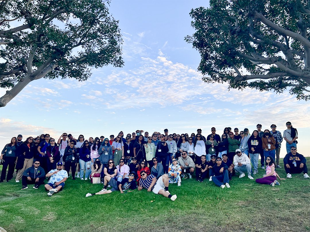 educare_fdn's tweet photo. The ACE Initiative Institute may be over, but its impact on our hearts will guide our leadership in each step of our futures!
Thank you from all of us at EduCare, HAAT, ArTES, ASE and SJHA 💜.
#onefamily #aceinitiative #sel #heartset #leaders #classof2023 #summeroffun #heartset https://t.co/6mCBcgWbqD