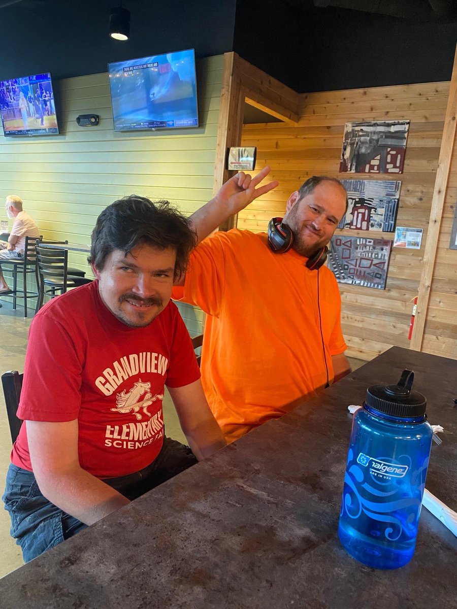 Erskine Green (@erskinegreen) on Twitter photo Both campers and students have been out in the evenings checking out the different dining options on their meal plan: <a href="/BrothersMuncie/">BrothersMuncie</a>, <a href="/greeksmuncie/">Greek's InTheVillage</a>, and <a href="/1925Pub/">1925 PubHouse</a>! Both campers and students have been out in the evenings checking out the different dining options on their meal plan: <a href="/BrothersMuncie/">BrothersMuncie</a>, <a href="/greeksmuncie/">Greek's InTheVillage</a>, and <a href="/1925Pub/">1925 PubHouse</a>!