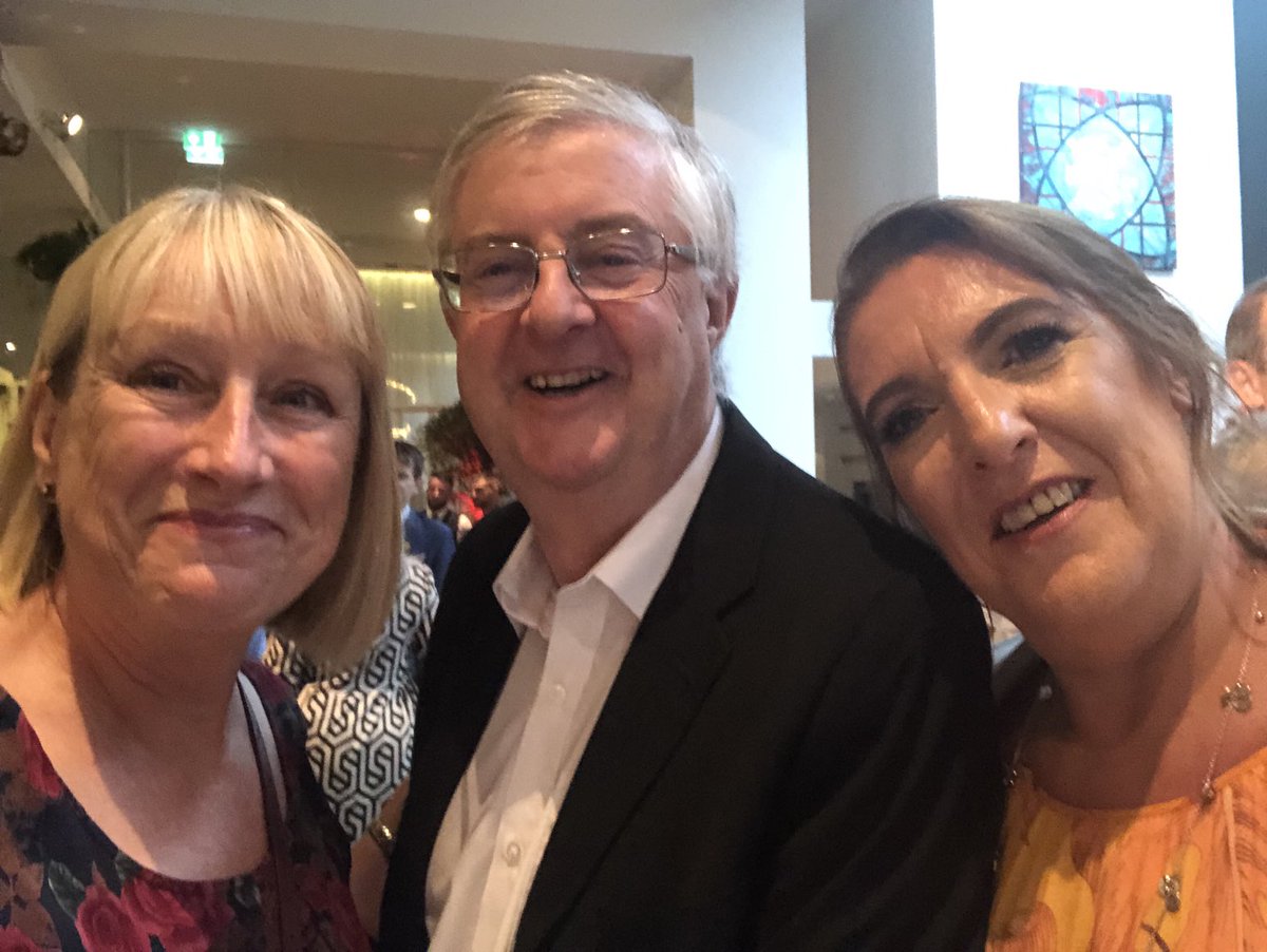 Great to be with ⁦<a href="/Deborah27664212/">Deborah Jones</a>⁩ Debbie Jones ⁦<a href="/VoicesFromCare/">Voices from Care Cymru</a>⁩ &amp; Mark Drakeford ⁦<a href="/PrifWeinidog/">Eluned Morgan</a>⁩ at an event in London this week - so proud of our government’s commitment to Care Experienced Children &amp; Young People ⁦<a href="/TGPCymru/">TGP Cymru</a>⁩ ⁦<a href="/WelshGovernment/">Welsh Government</a>⁩