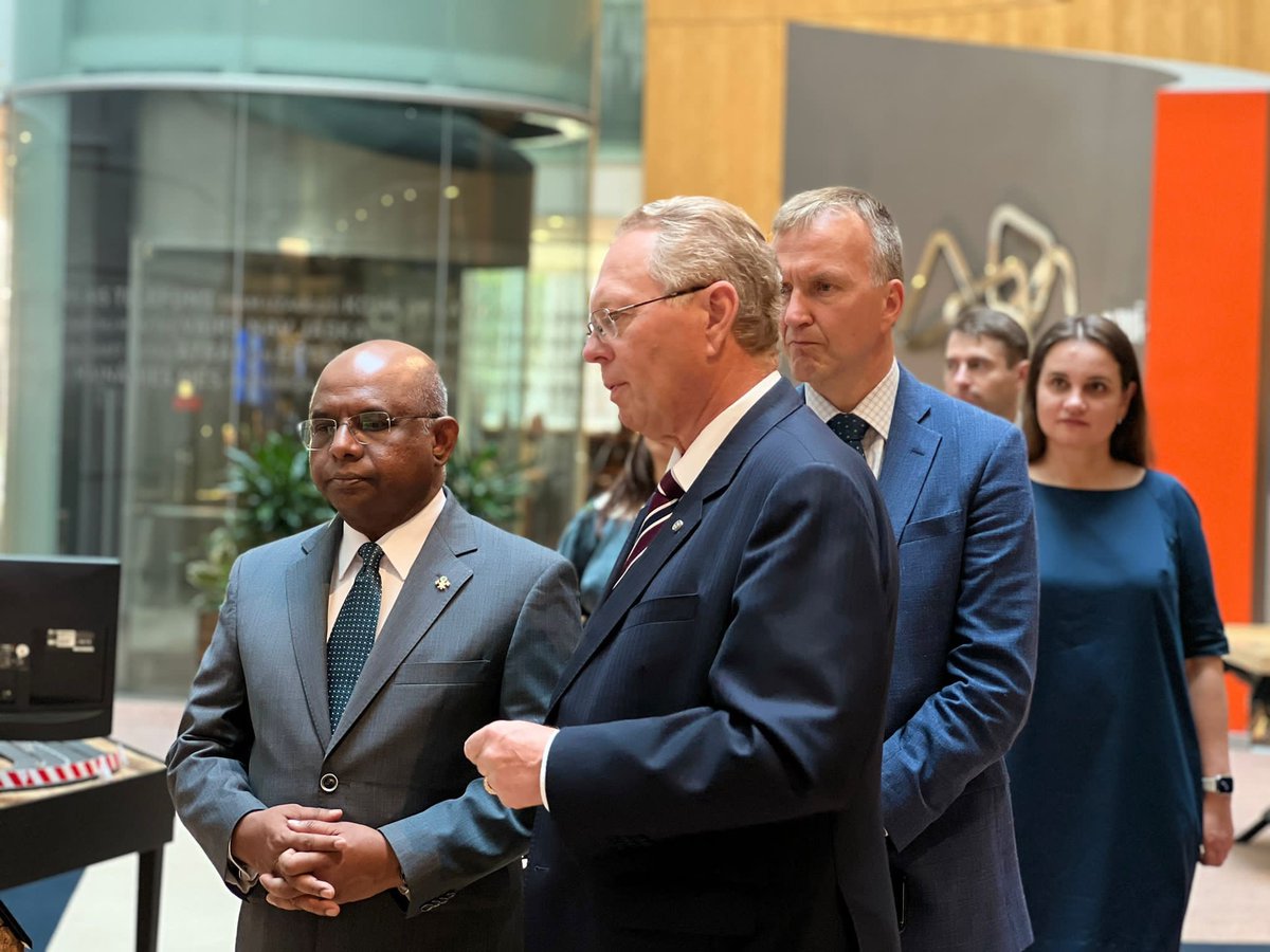 Pleasure to visit the <a href="/mansLMT/">Mans LMT</a> facility. 

Was welcomed by ​Dr. Juris Binde, President &amp; Chairman of LMT.

Received an interesting presentation on the innovation ecosystem in Latvia, 5G innovation, R&amp;D &amp; digital solutions for #SDGs