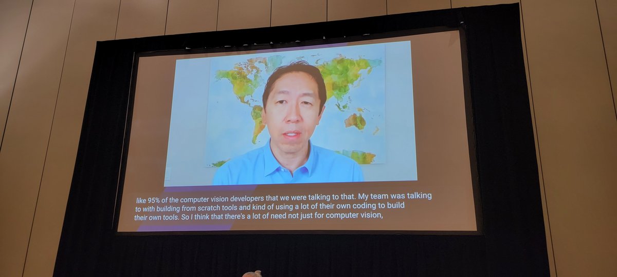 ImageSnippets's tweet image. Panel discussion #icml2022 DataPerf workshop #datacentricAI @datacentricAI @laroyo @heuristicity #dataperf