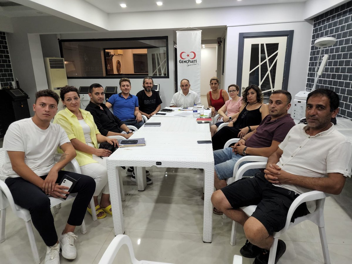 gencparti07's tweet photo. Kurucu Genel Başkanımız Sayın Cem Uzan'ın verdiği talimat üzerine il ve ilçe teşkilatlarımızın kongre sürecine girmiş bulunuyoruz. Olağanüstü gerçekleştirilen İl Yönetim Kurulu toplantısı ile 2023 SEÇİM startını verdik; Tüm halkımıza ve Antalya'mıza hayırlı olsun!
#cemuzan https://t.co/jfWHniXMRD