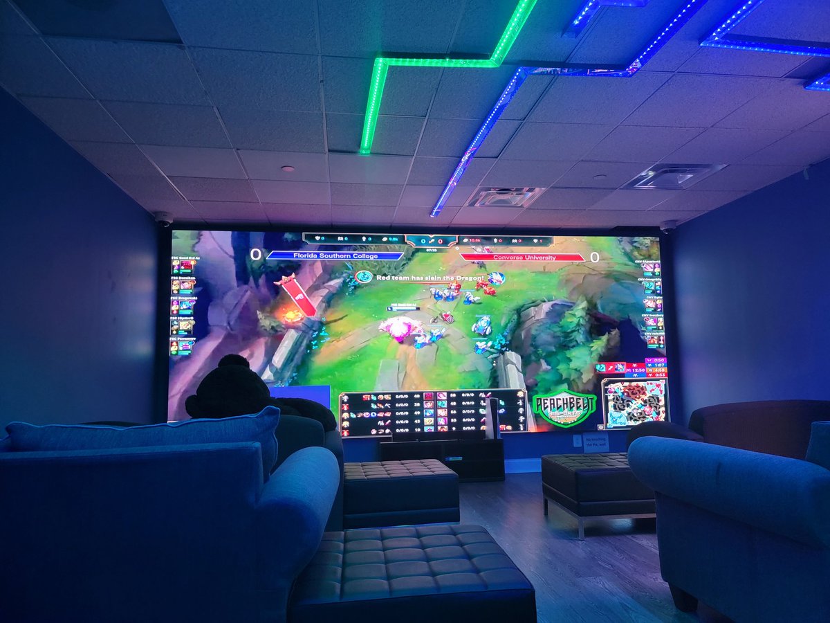 Interested in joining a LoL Collegiate Program?
The University of North America is expanding their Esports programs this Fall 2022!
Check out all the have to offer and share your interest here: docs.google.com/forms/d/e/1FAI…